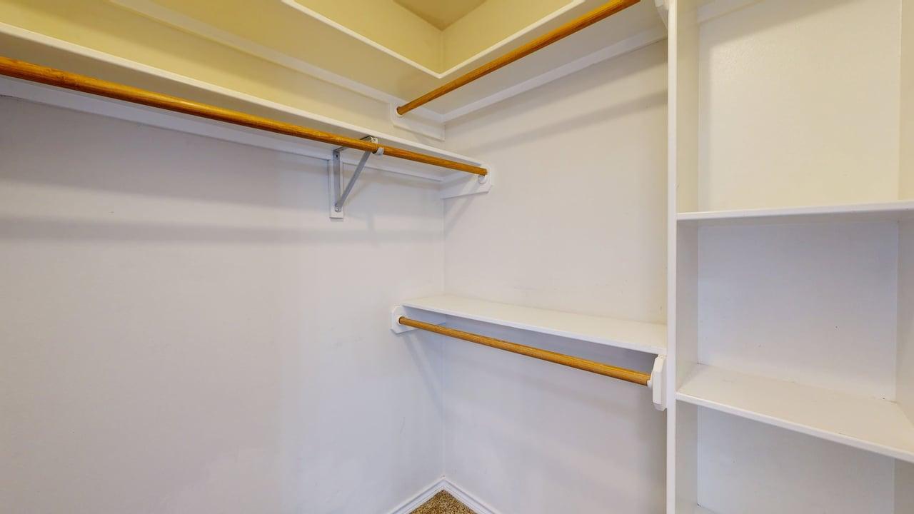 235 Stuttgart property image