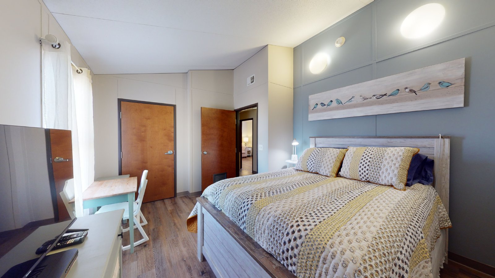 5585 Straub 102 property image