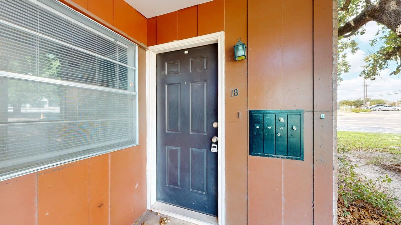 Unit 18 property image