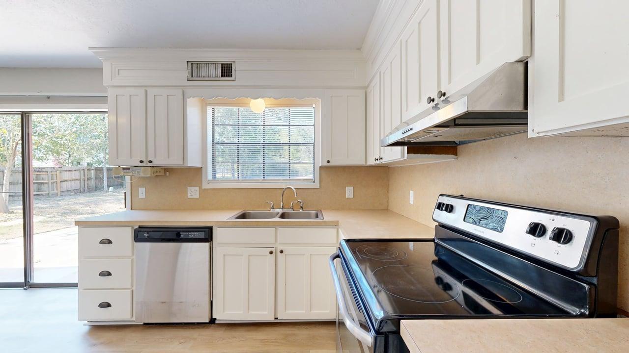 1304 Merry Oaks Drive property image