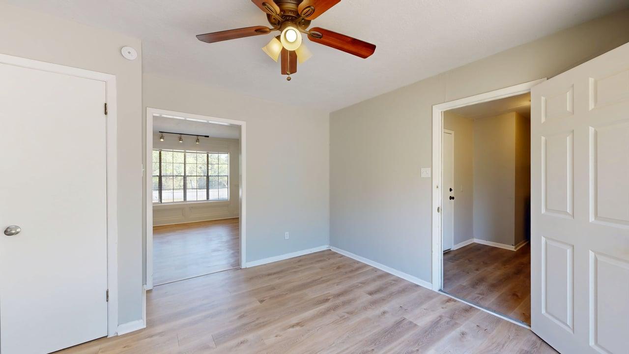 1304 Merry Oaks Drive property image