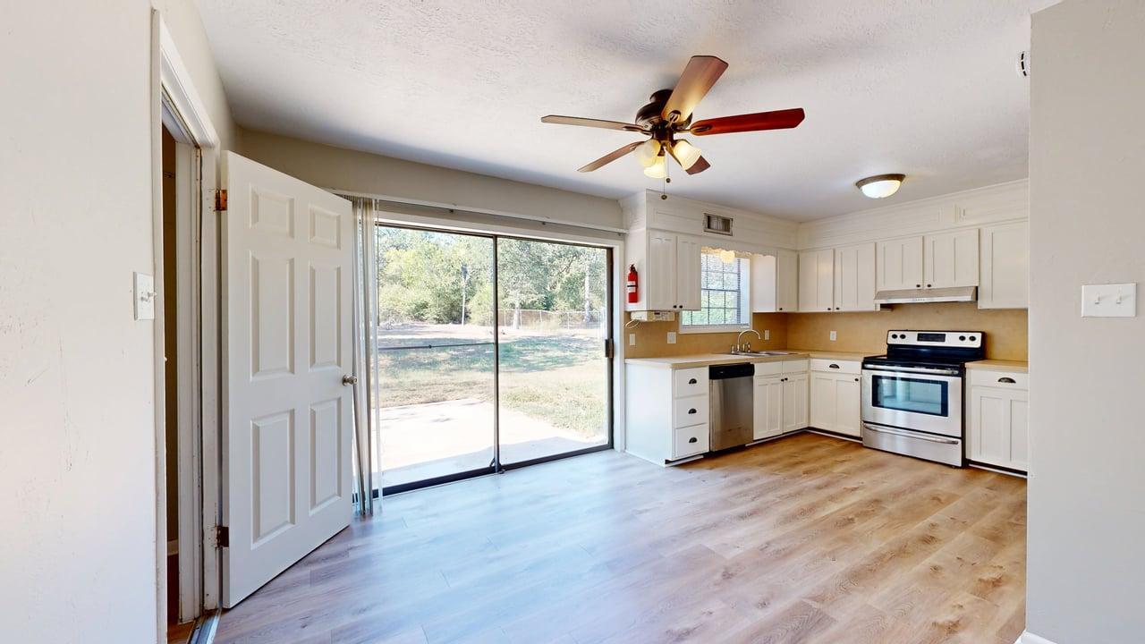 1304 Merry Oaks Drive property image