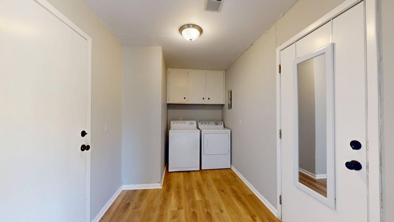 1304 Merry Oaks Drive property image