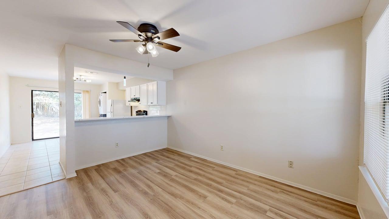 301 Manuel Unit A property image