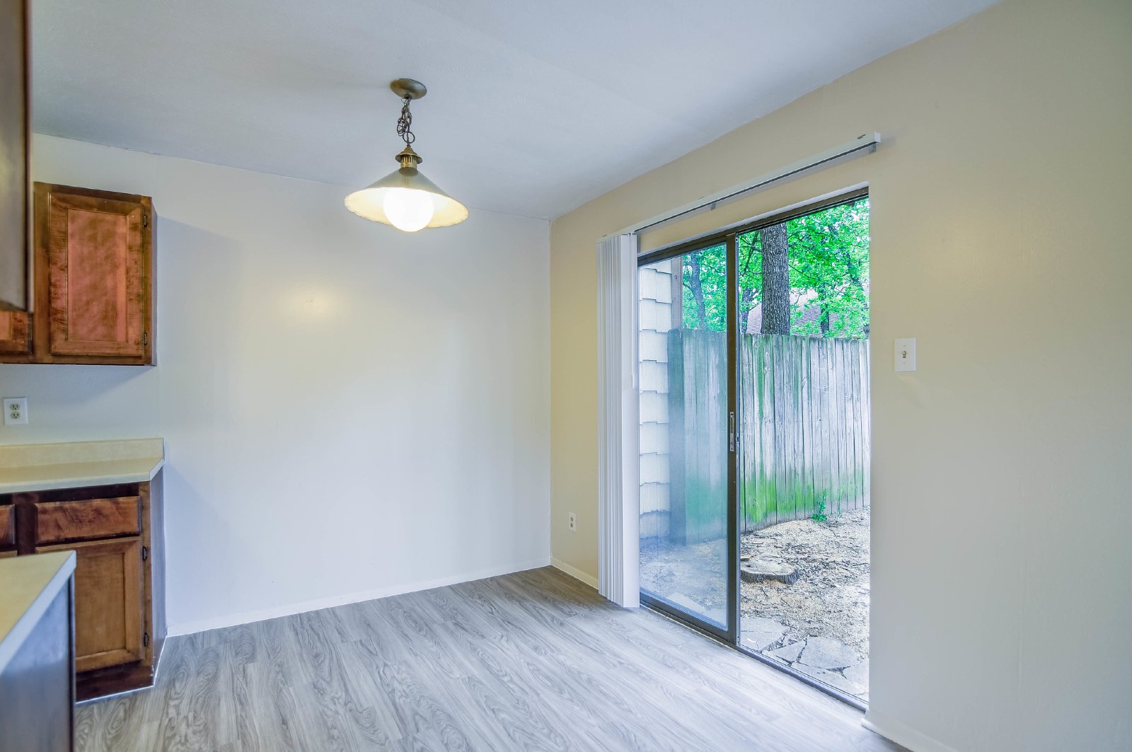 1002 Verde Dr. A property image