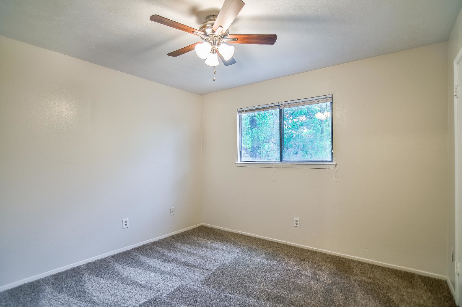 1002 Verde Dr. A property image