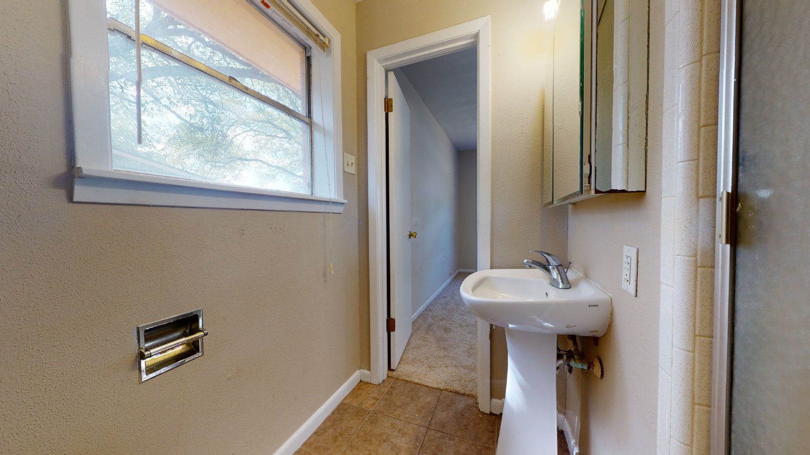 1207 Lawyer property image