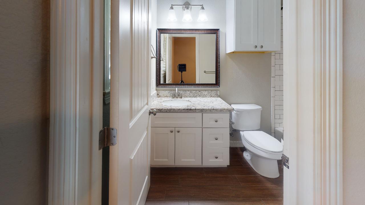 302 Gilchrist property image