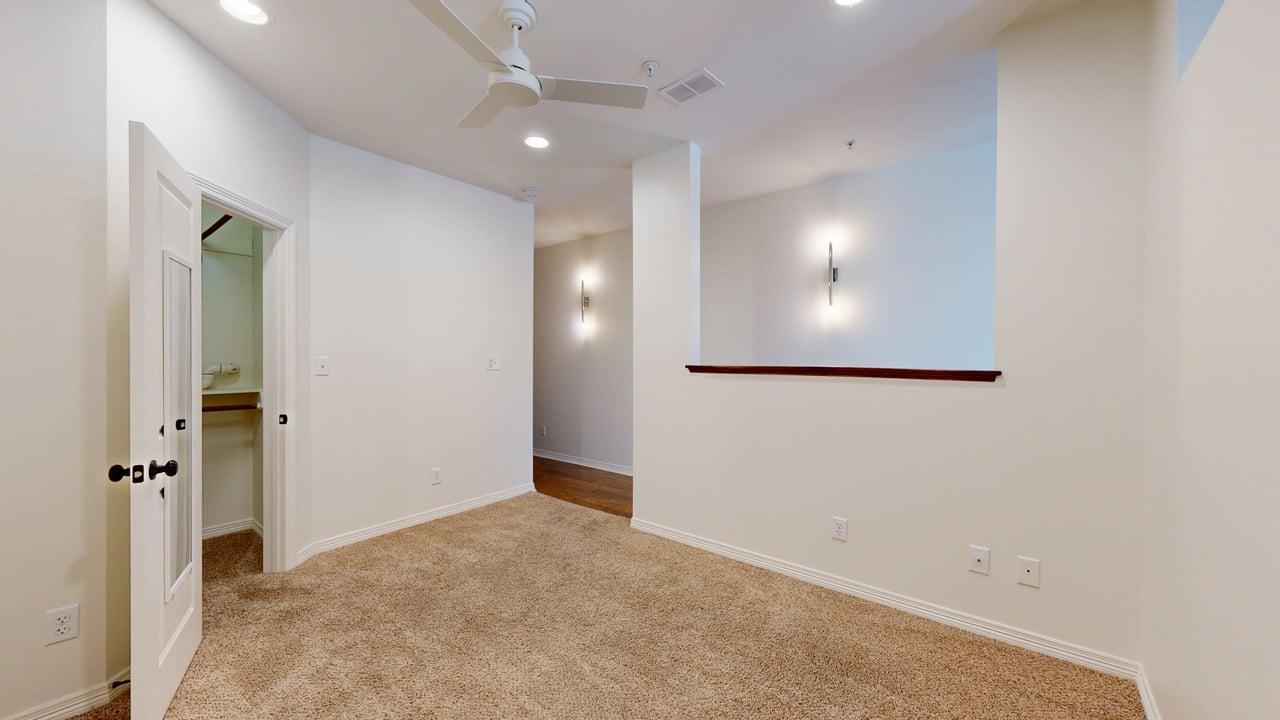 206 N Main 123 property image