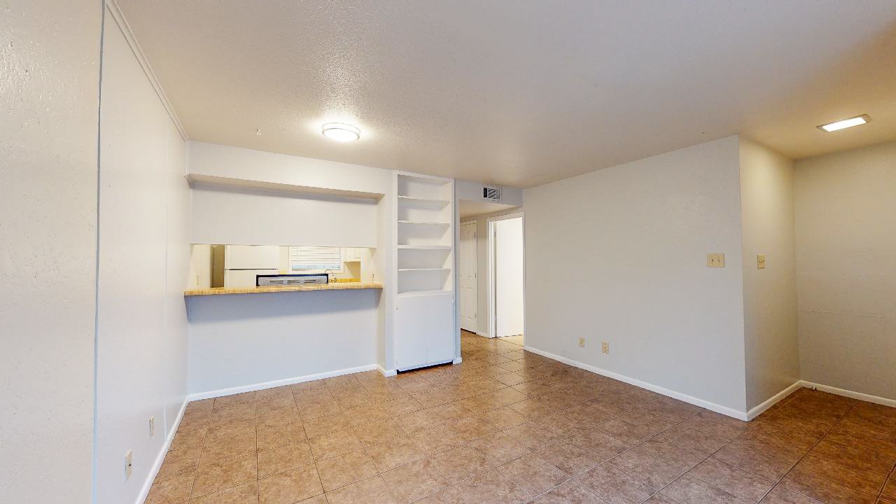 1326 Airline property image