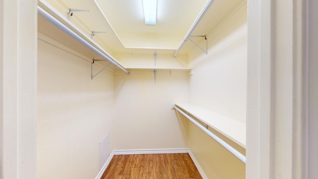 904 University Oaks Blvd #097 property image