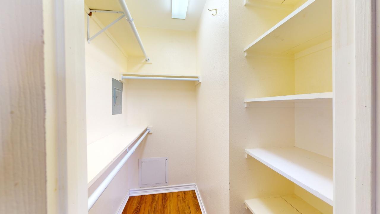 904 University Oaks Blvd #097 property image