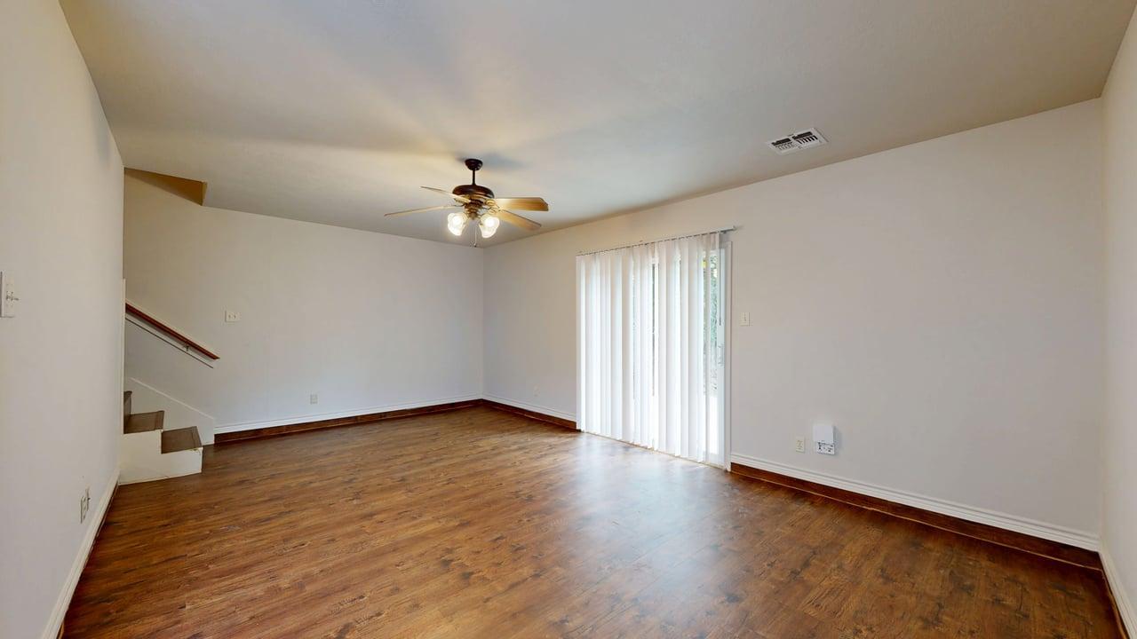 1915 Pine Tree B property image