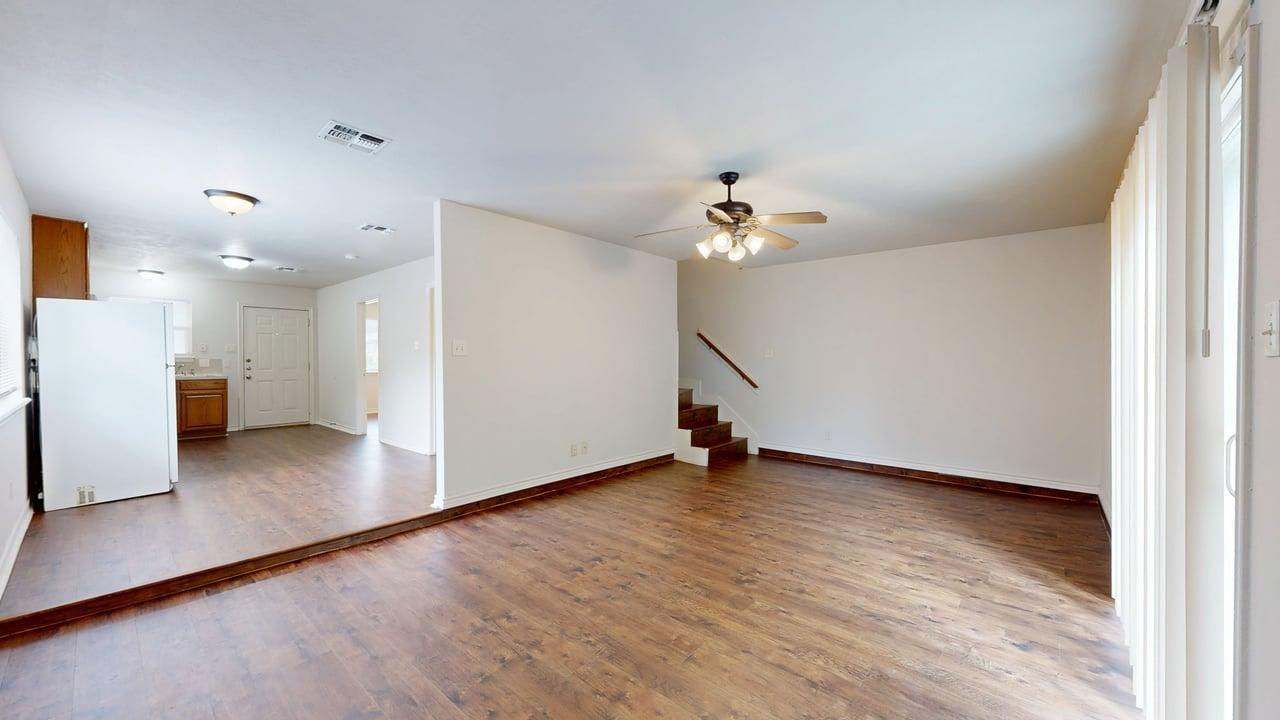 1915 Pine Tree B property image