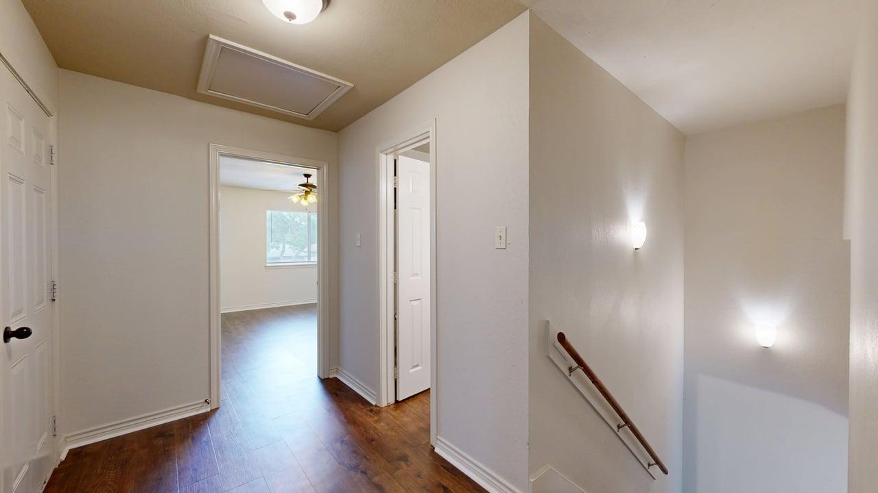 1915 Pine Tree B property image