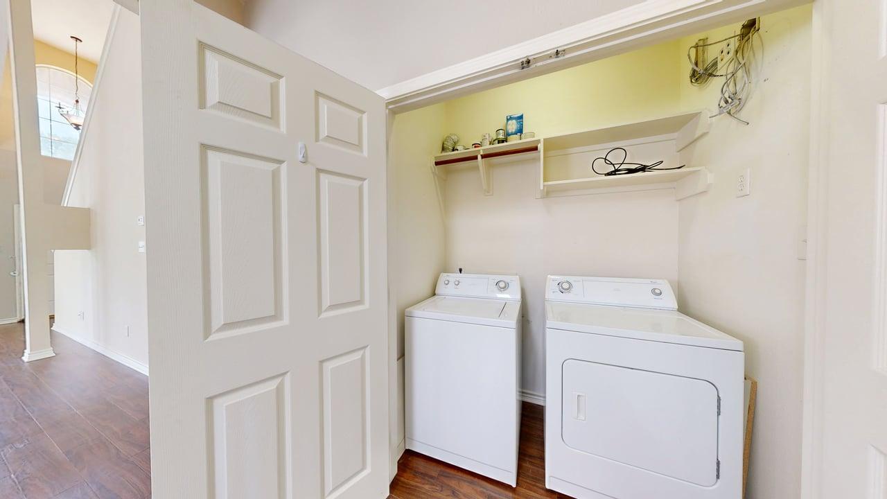 1619 Park Place property image