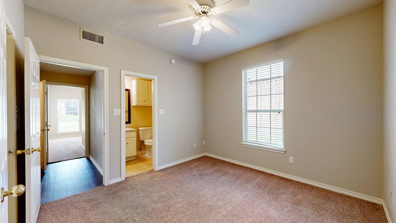 1619 Park Place property image