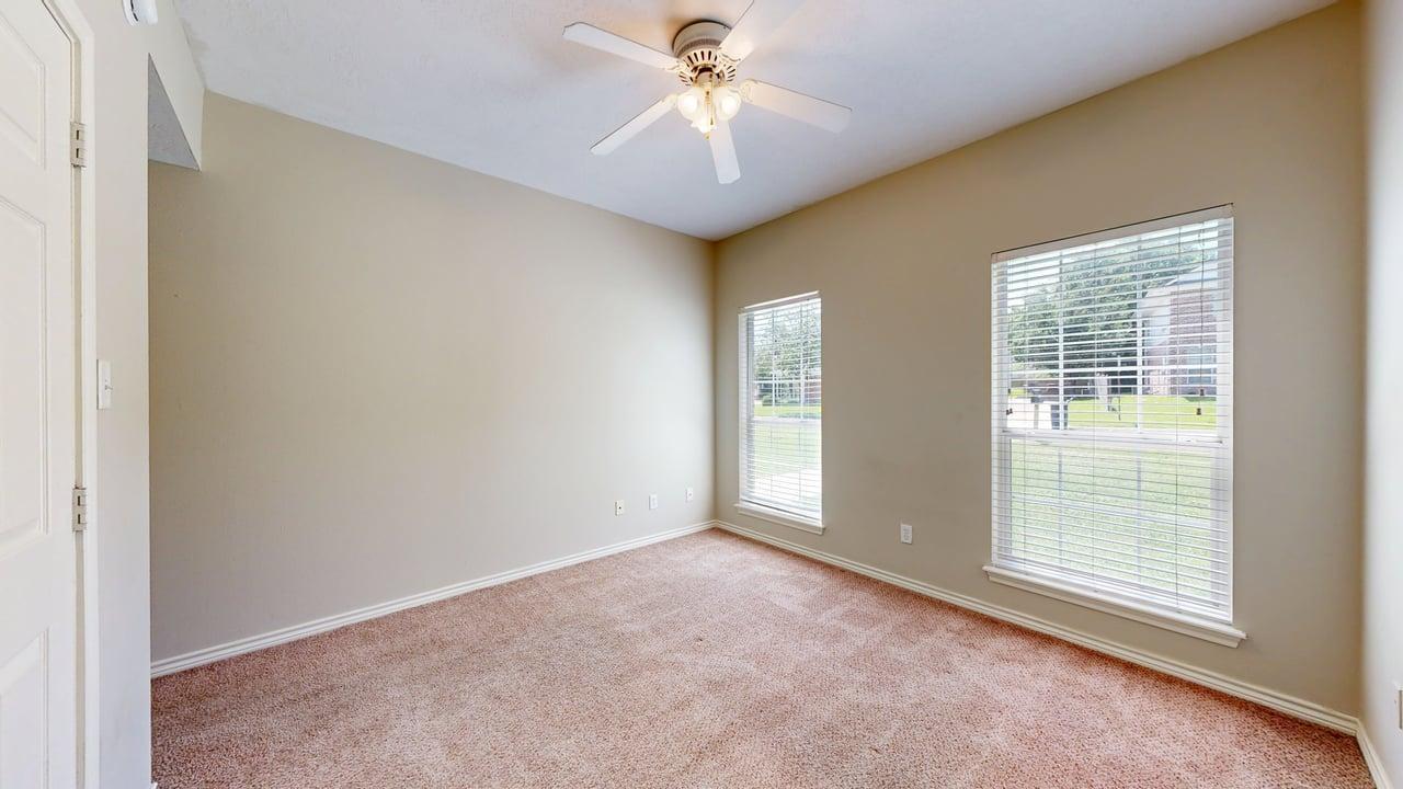 1619 Park Place property image