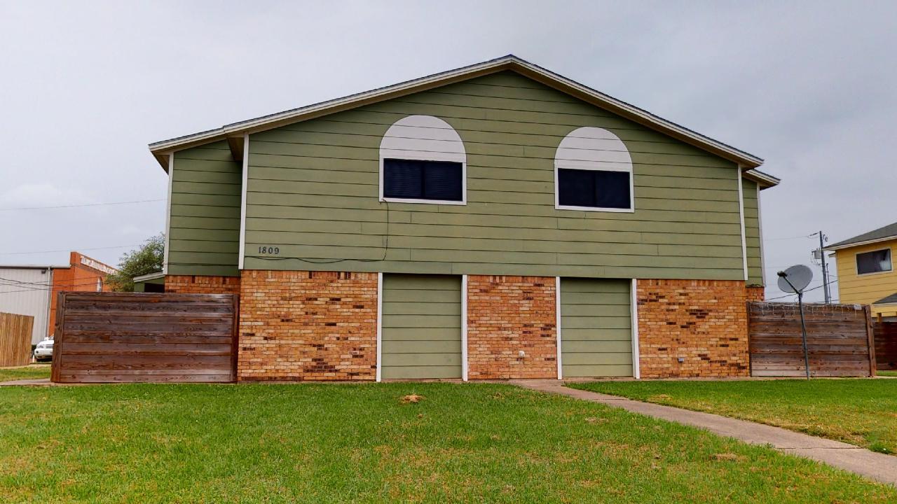 Unit D property image