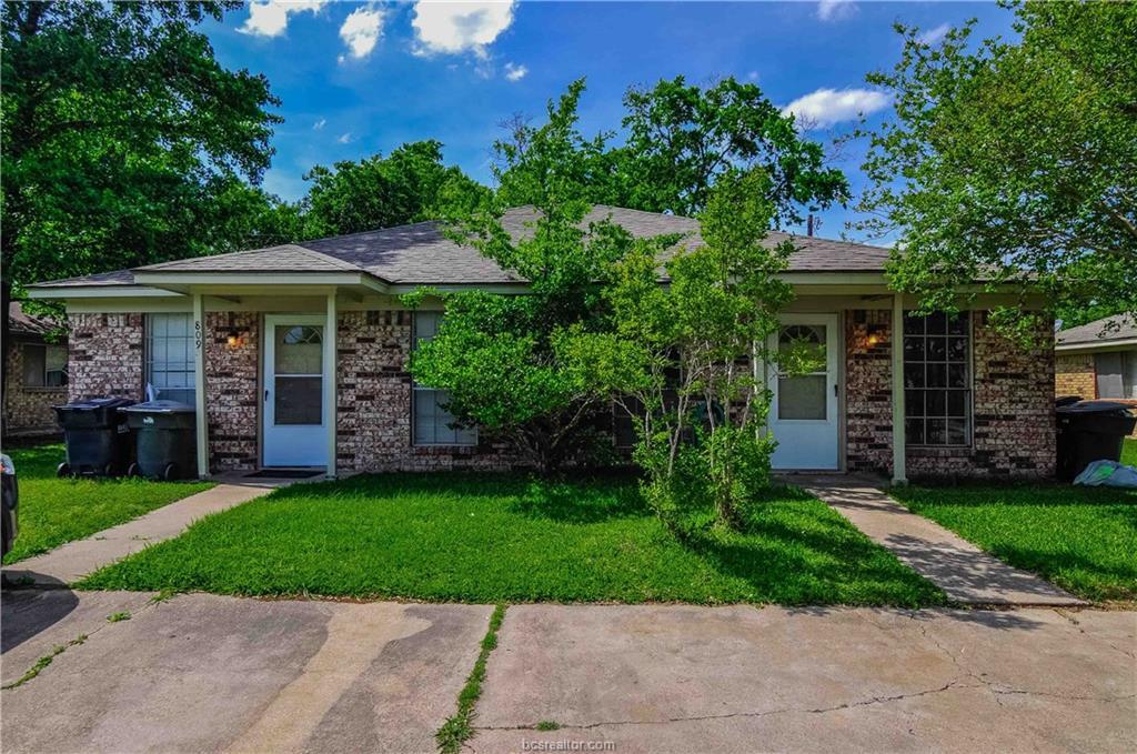 809 Llano Place property image