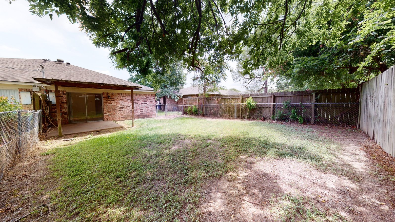 809 Llano Place property image