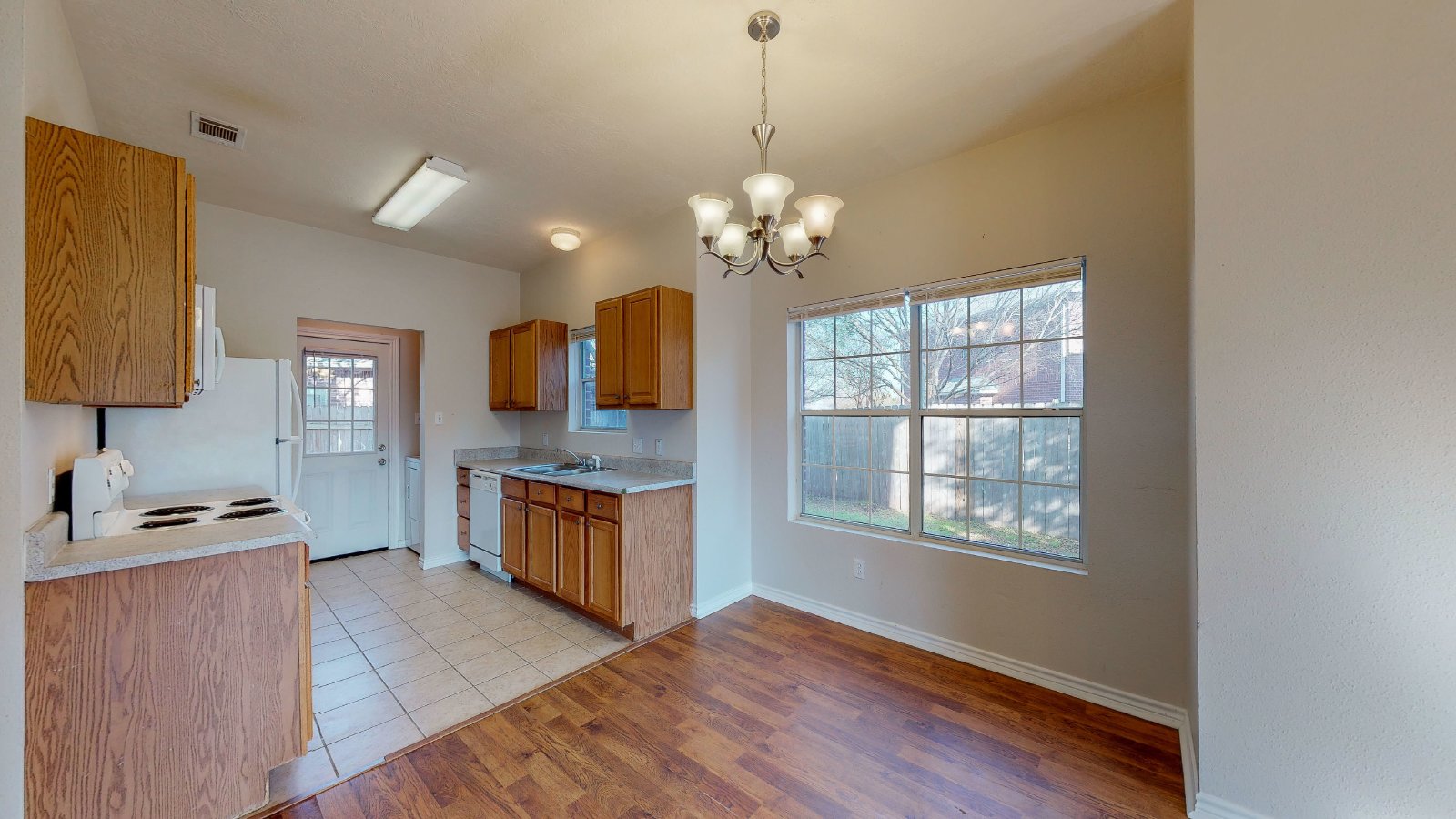 1500 Maglothin property image