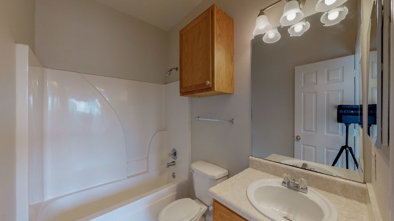 1500 Maglothin property image