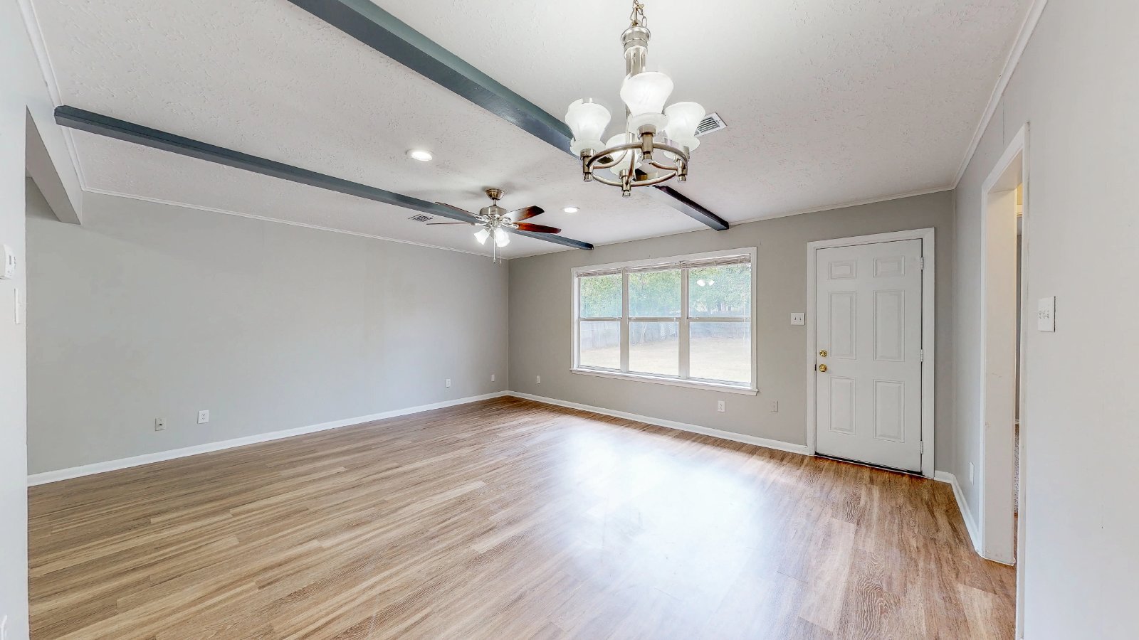 1000 Holleman Dr. property image