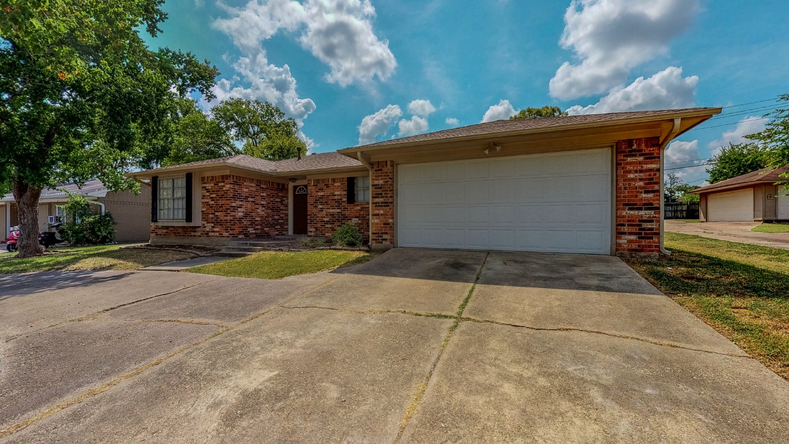 1000 Holleman Dr. property image