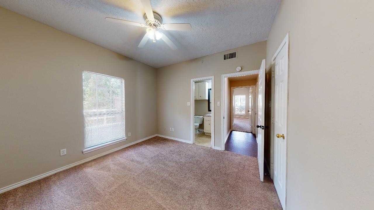 1623 Park Place property image