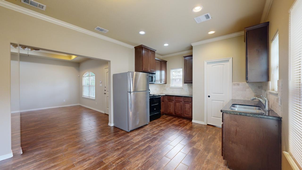 111 Southland Street property image