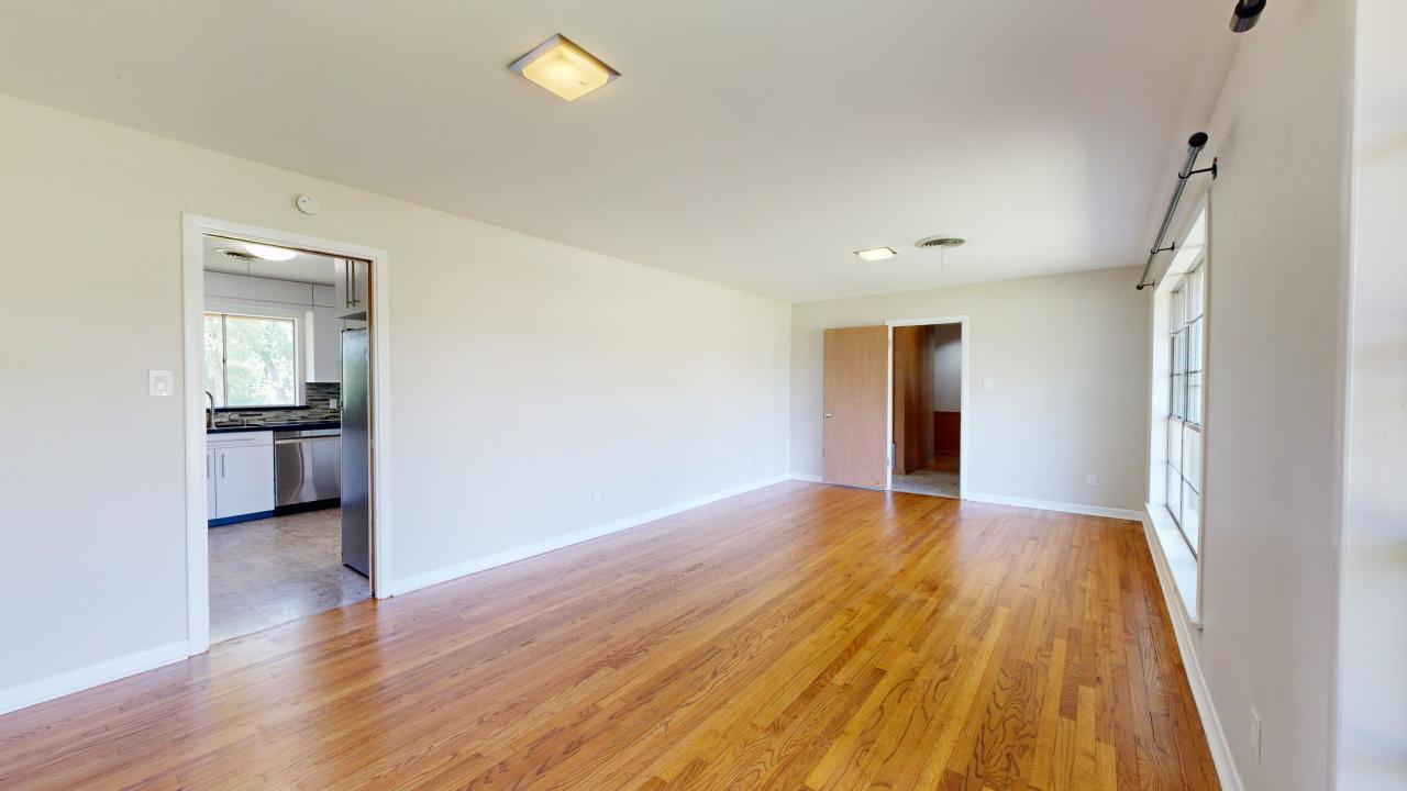 203 West Brookside Drive property image