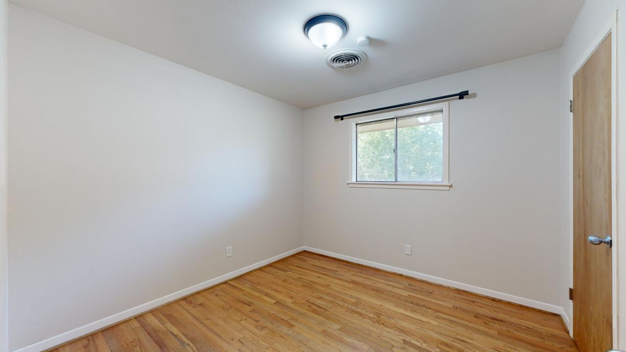 203 West Brookside Drive property image