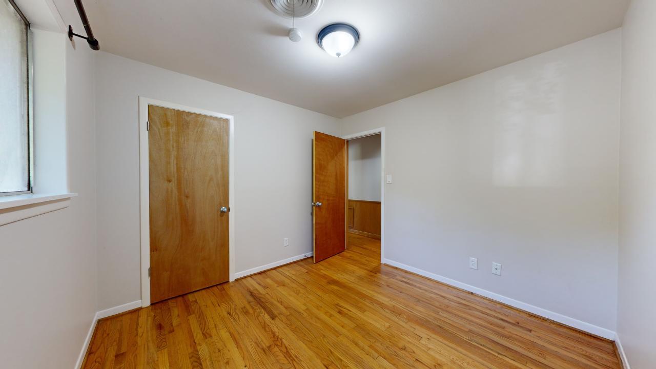 203 West Brookside Drive property image