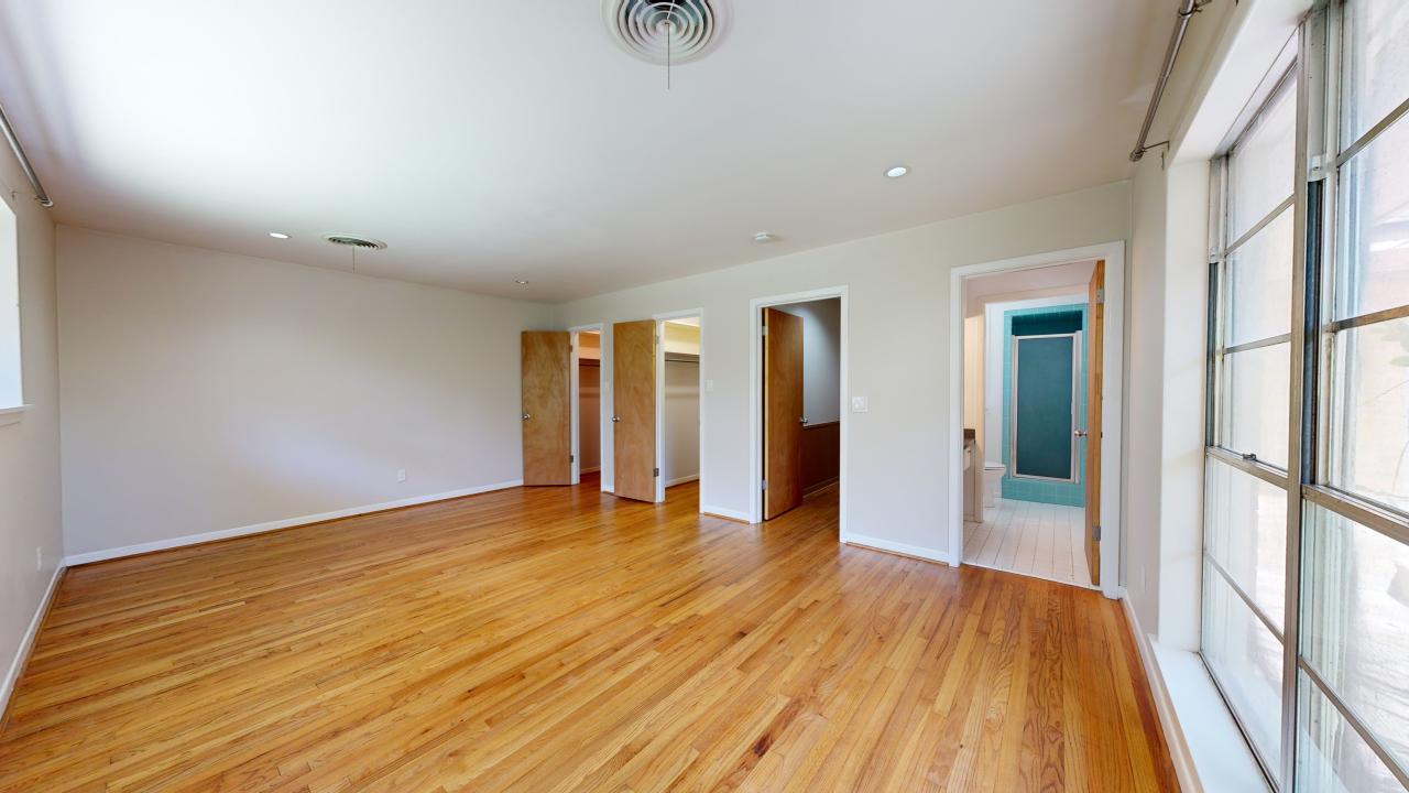 203 West Brookside Drive property image