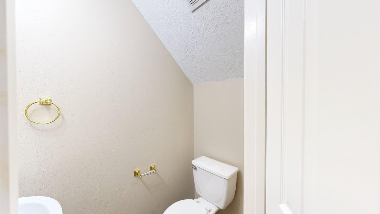 1621 Park Place property image