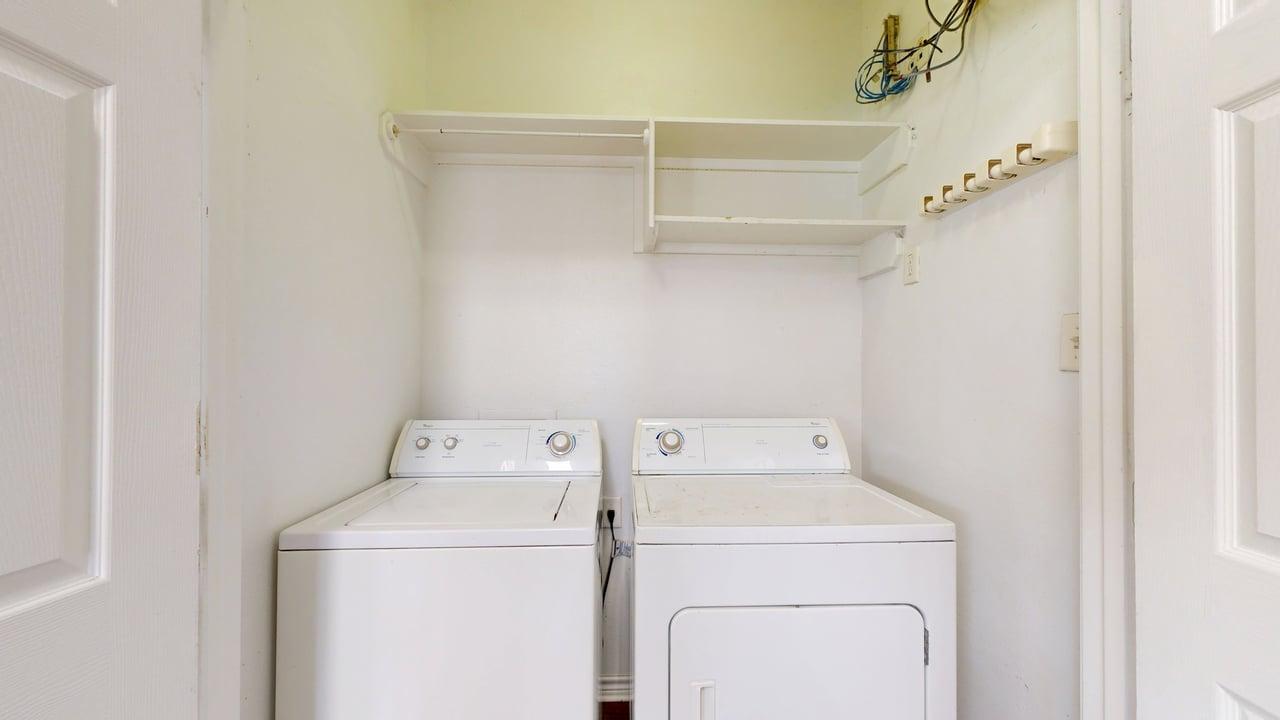 1621 Park Place property image