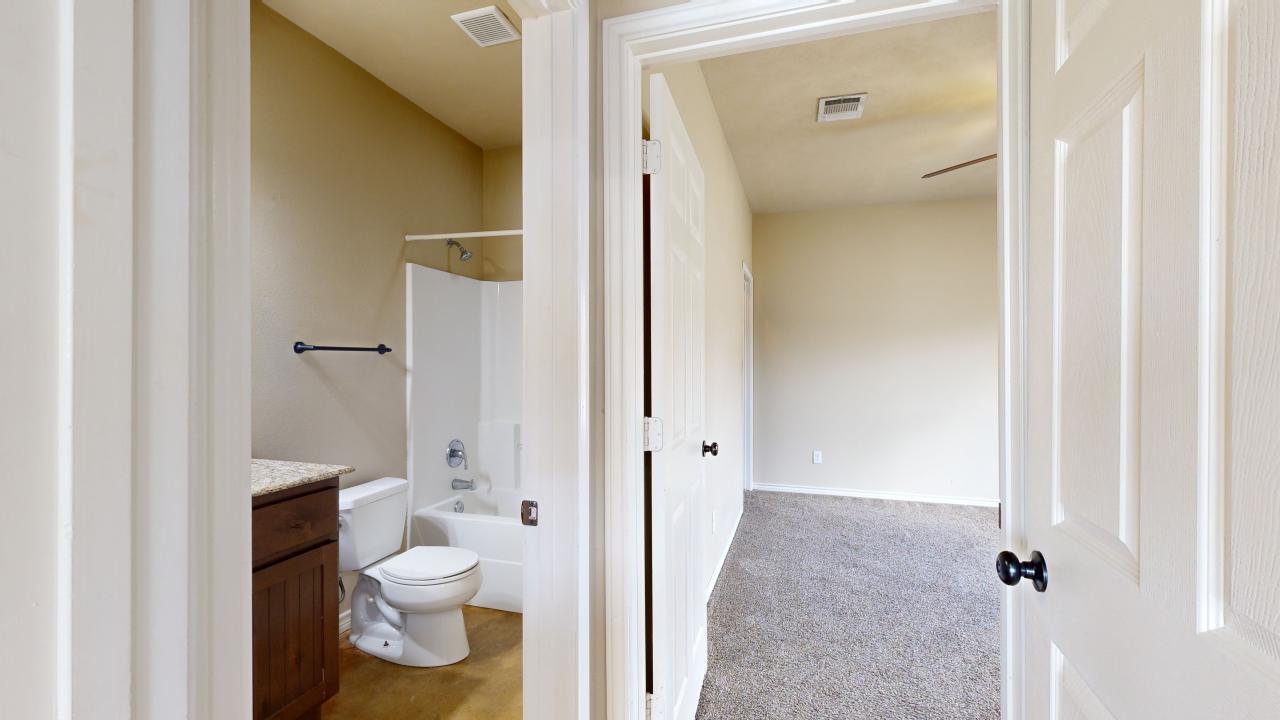 3403 Cullen property image