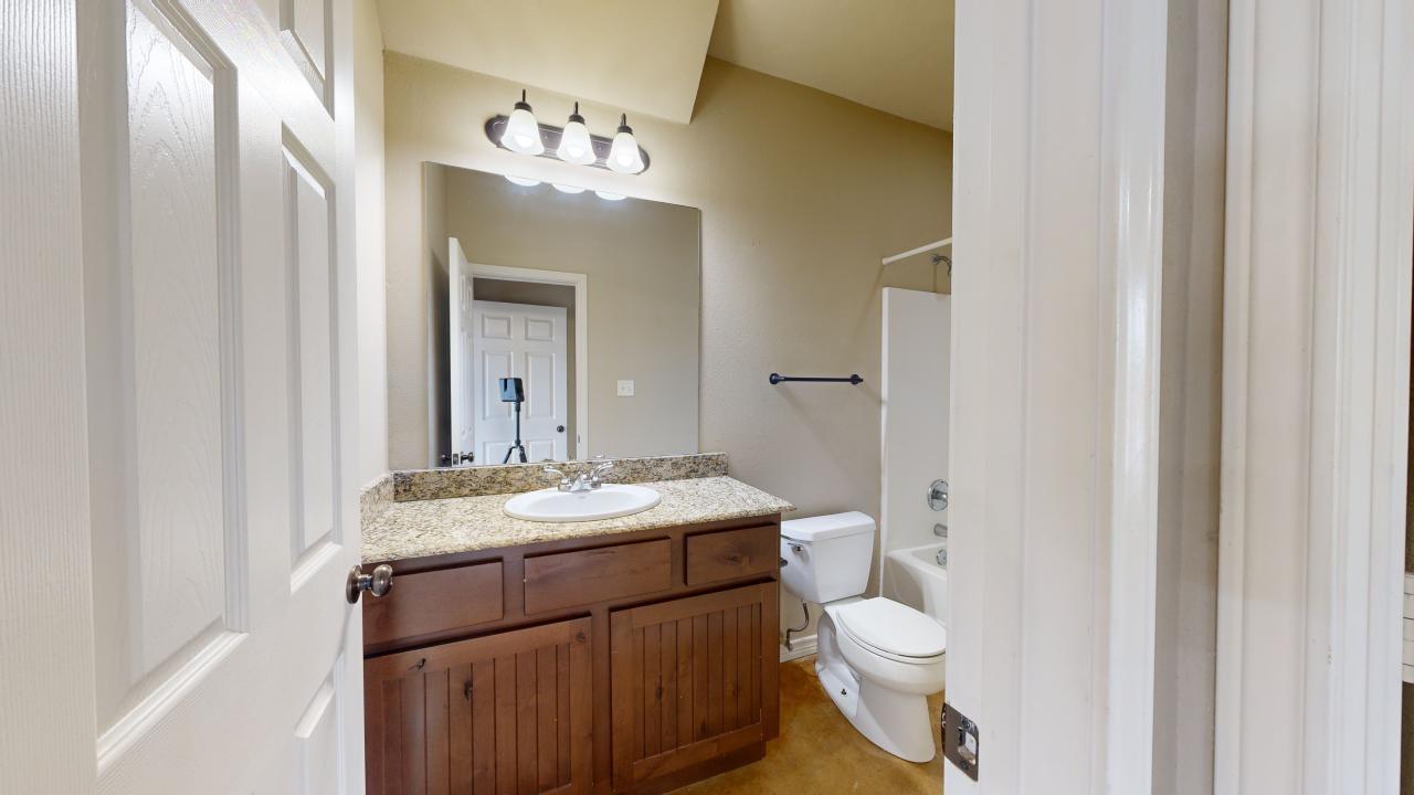 3403 Cullen property image