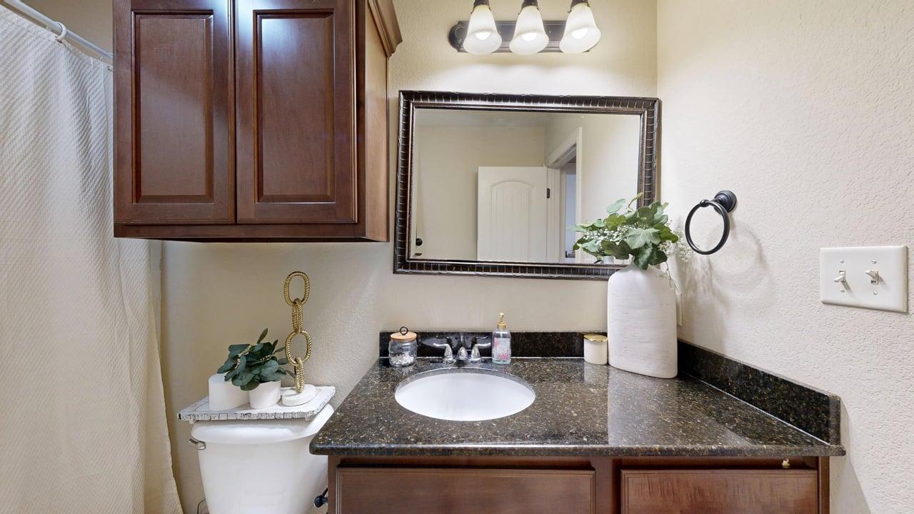 454 Chimney Hill property image