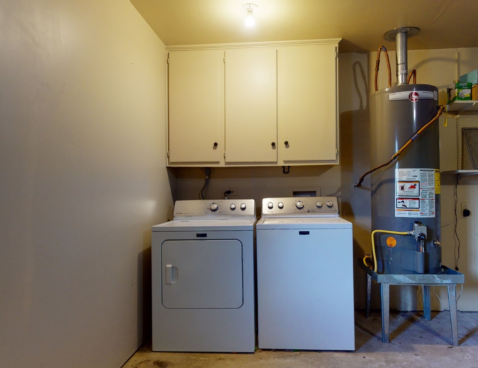 1003 Val Verde property image