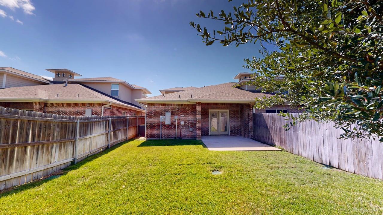 1758 Heath Drive property image