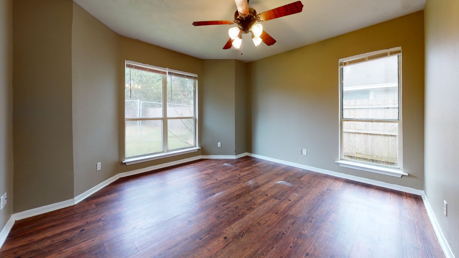 1143 Oney Hervey property image