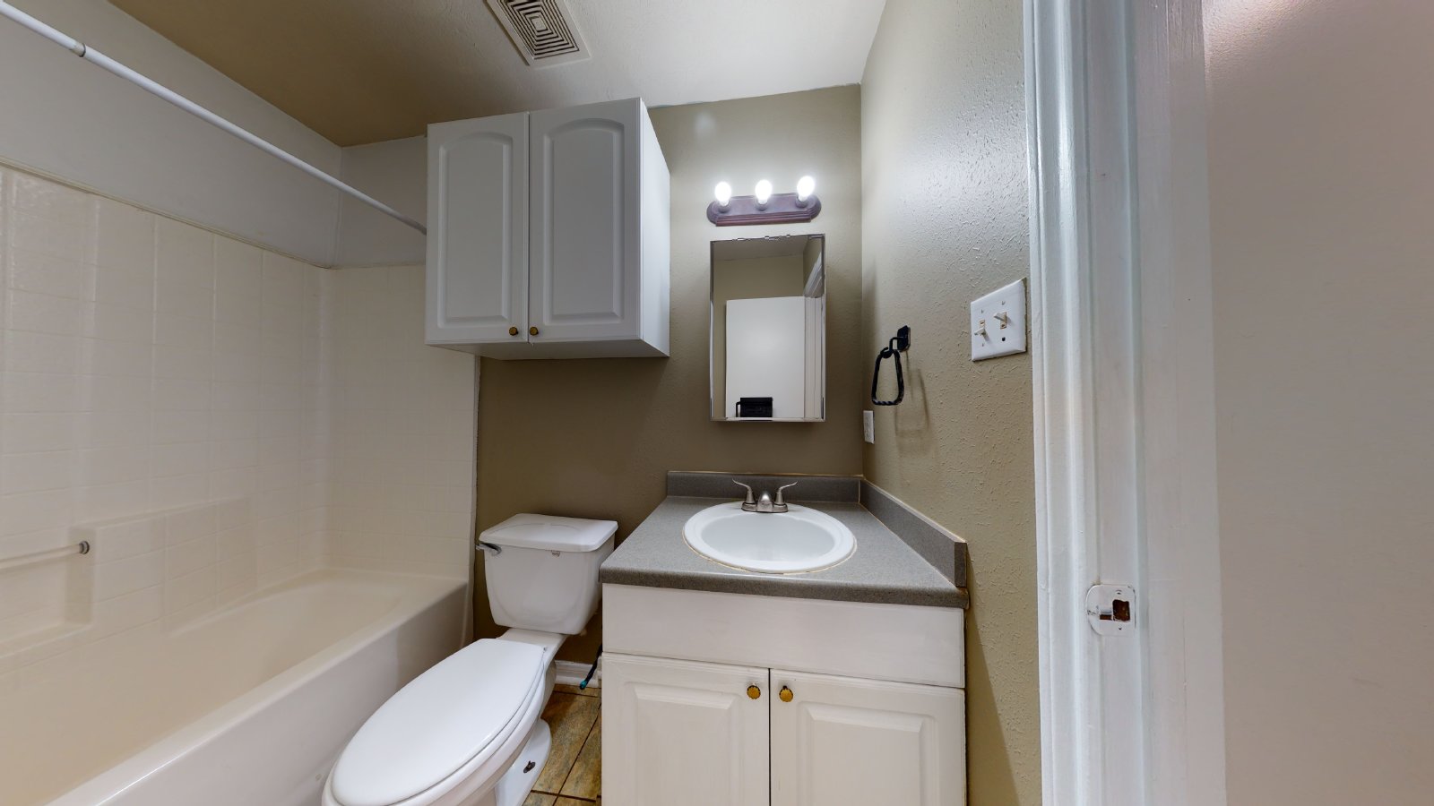 1143 Oney Hervey property image