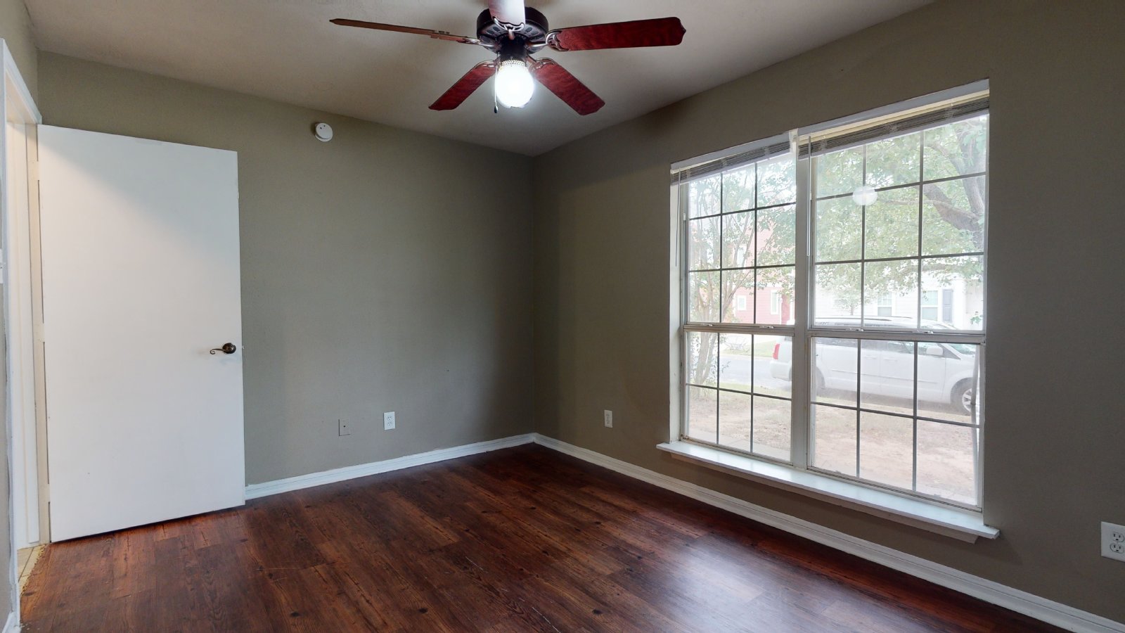 1143 Oney Hervey property image