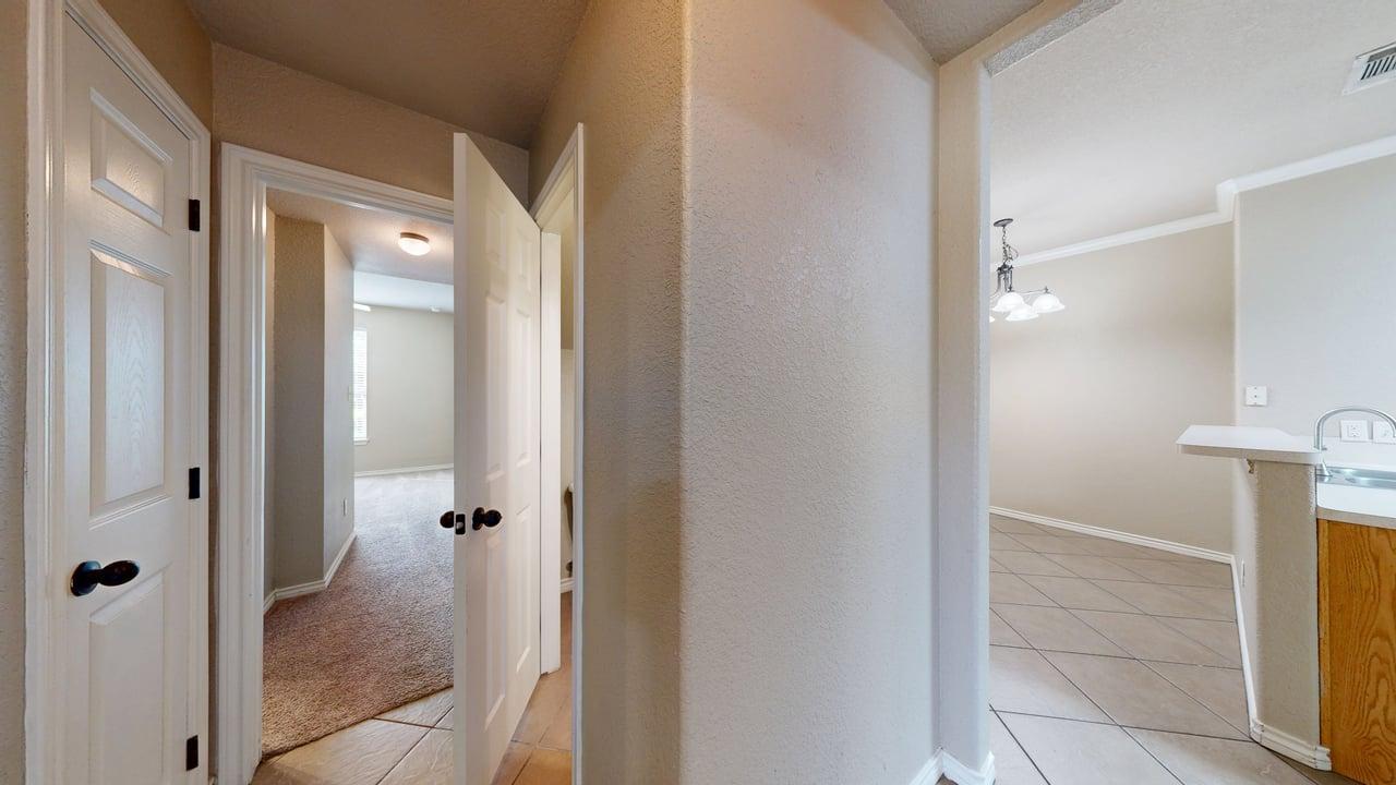 111 Kleine property image