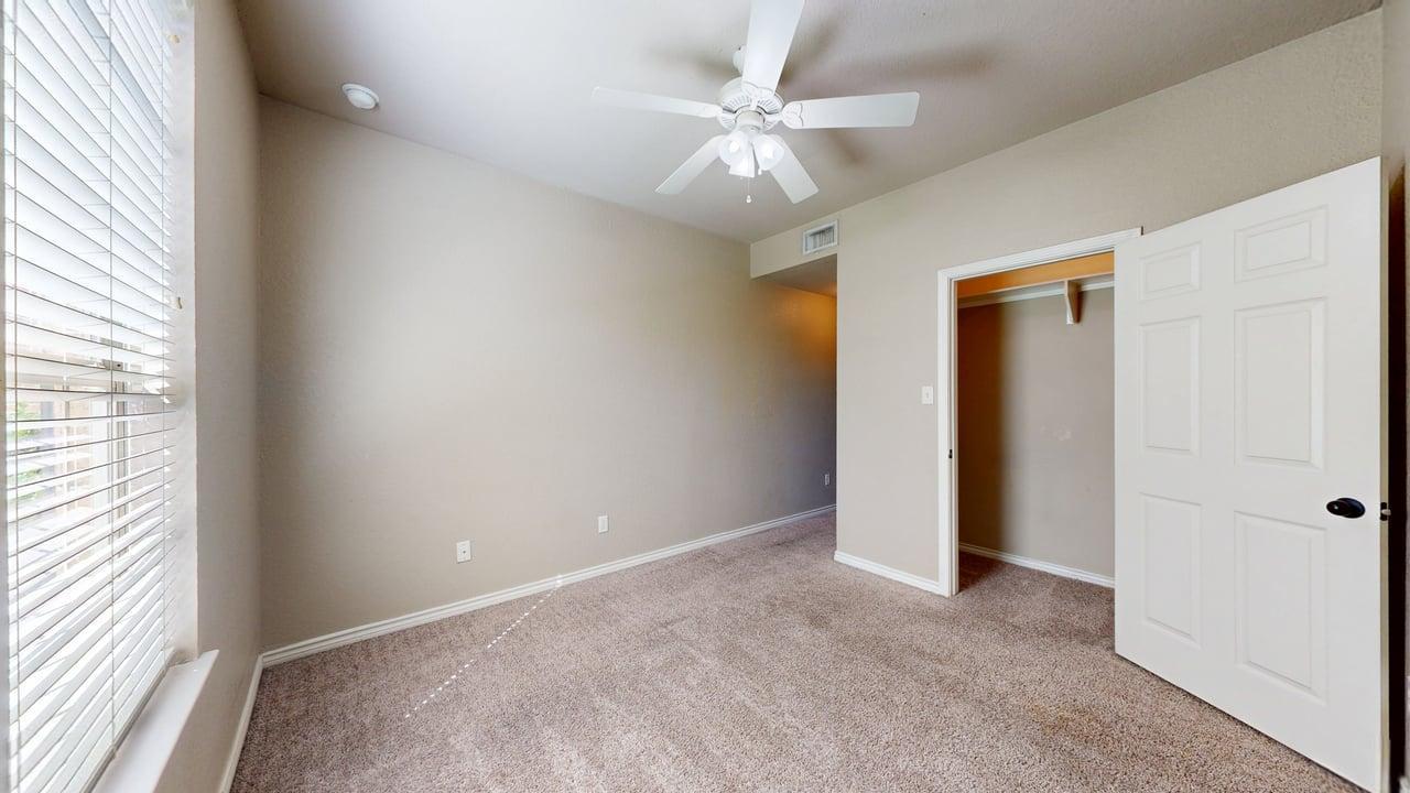 111 Kleine property image