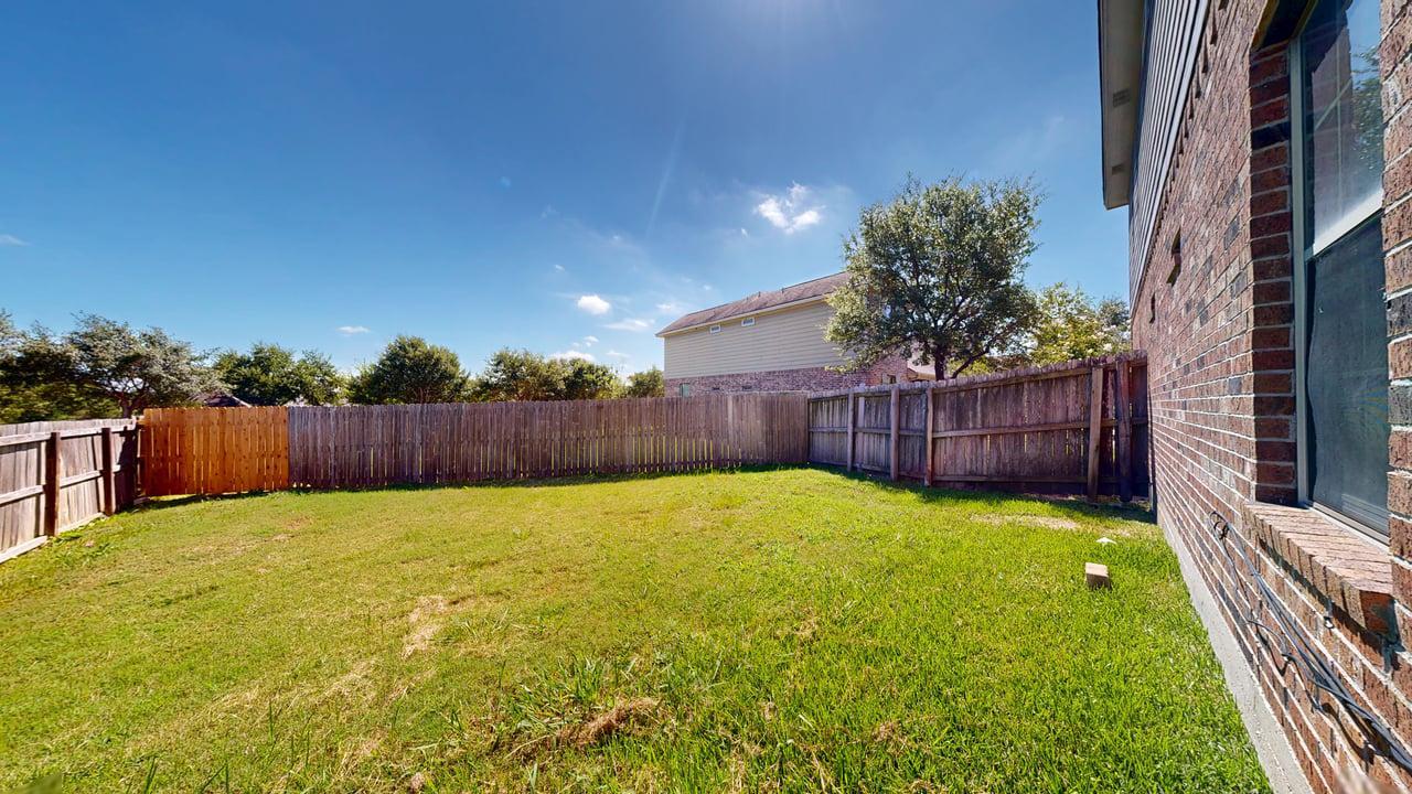 111 Kleine property image