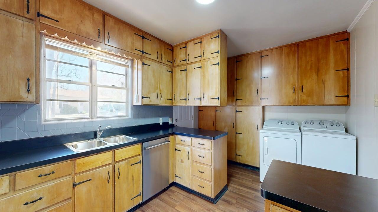 506 Clay St. property image