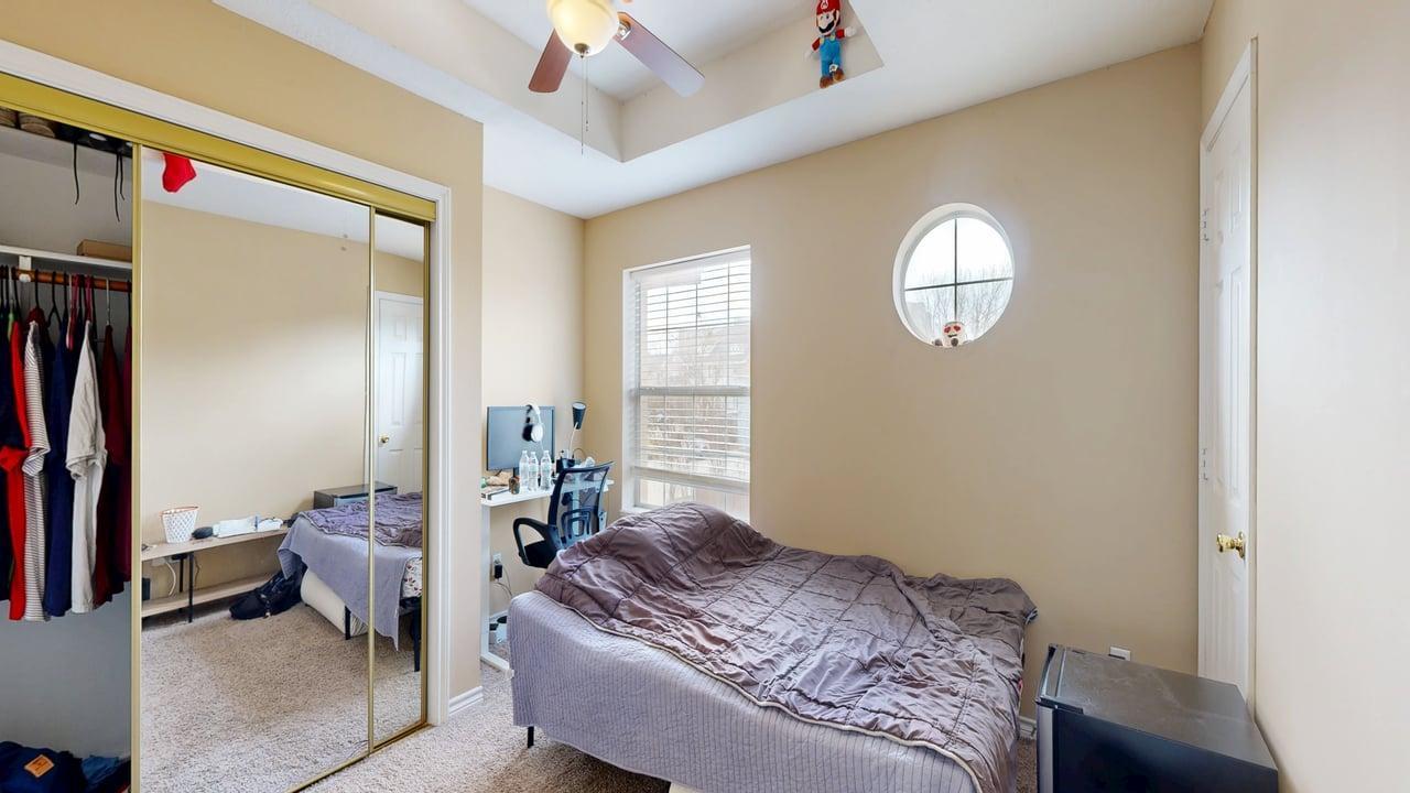 Unit B property image